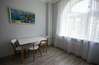 Апартаменты Kyiv Khreschatyk 2Rooms VIP Apartment Киев Апартаменты с 1 спальней-24